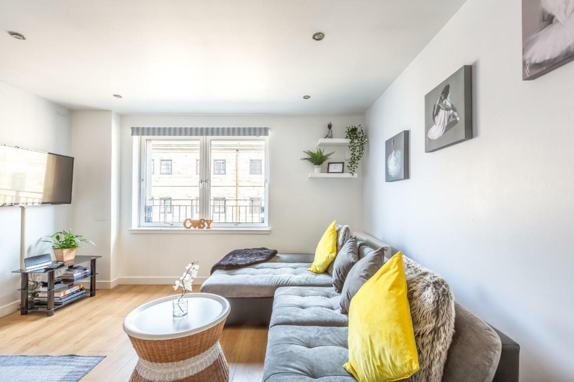 Cosy Apartment In Quiet City-Centre With Car Park Glasgow Eksteriør bilde